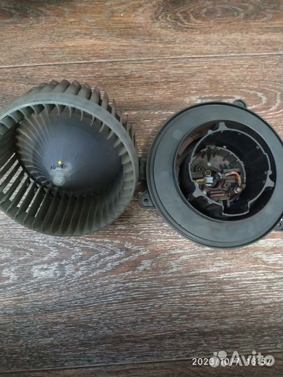Вентилятор печки Шевроле Орландо