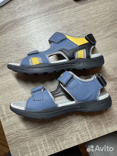 Сандалии geox 29