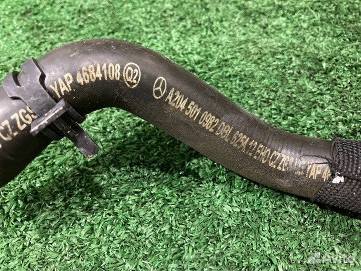 Патрубок охлаждения Mercedes-Benz C-Class W204