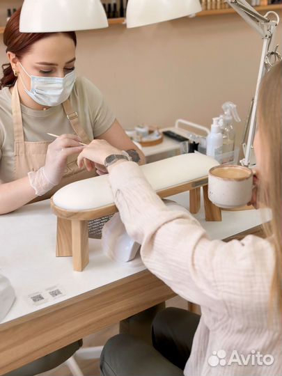 Мастер маникюра