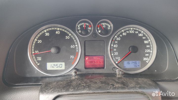 Панель приборов Volkswagen Passat B5+