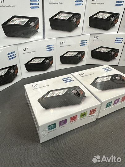 Зарядное устройство ToolkitRC M7