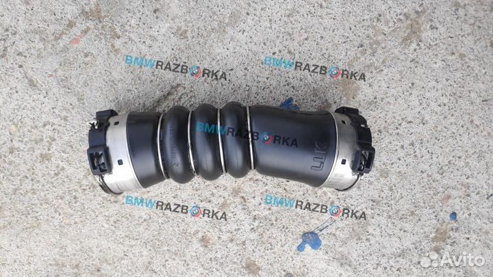 Патрубок интеркулера правый BMW 7 F01/F02 2009