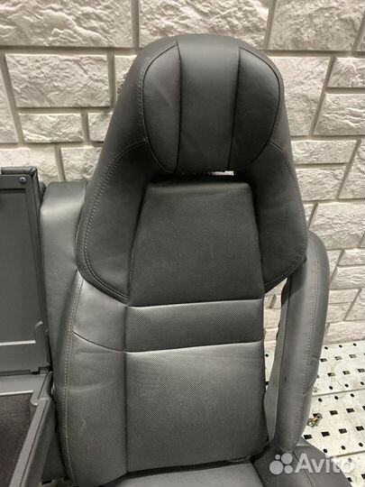 Porsche Panamera 970 Задний ряд сидений