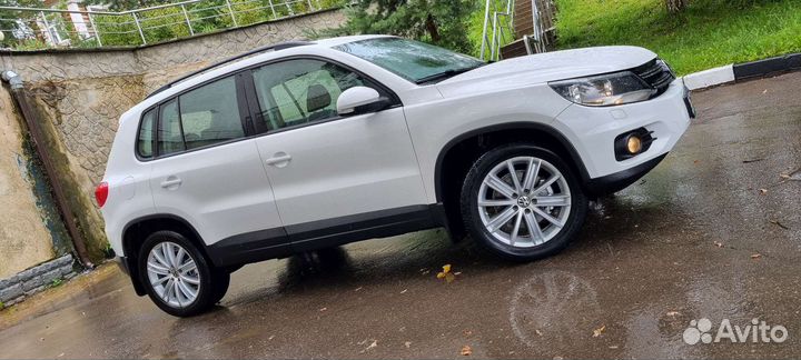Volkswagen Tiguan, 2012
