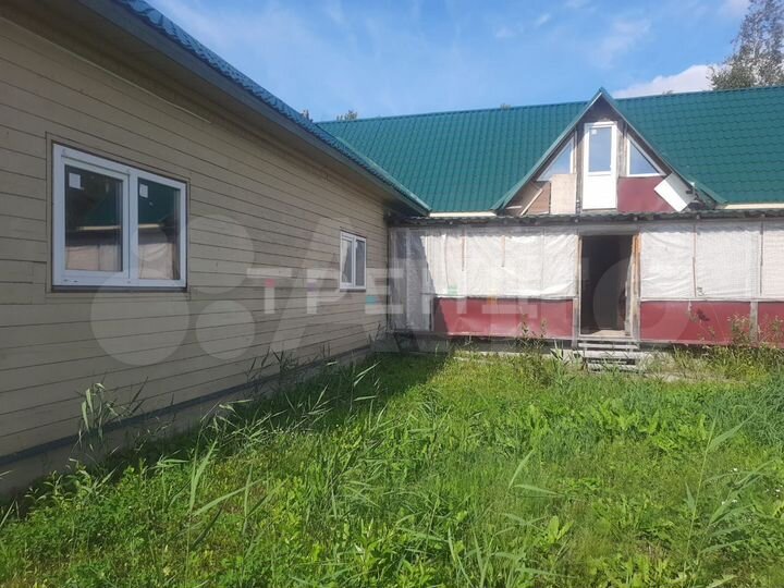 Дом 166 м² на участке 9 сот.