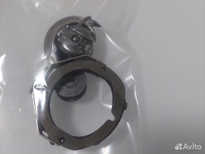 Челнок для швейной машины