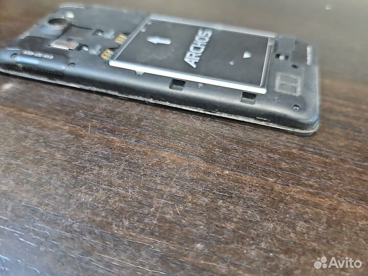 Archos 45b Helium 4G, 4 ГБ