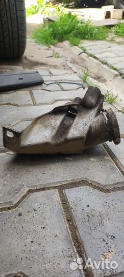 Тепловой экран выпускного коллектора Гольф 3,Венто