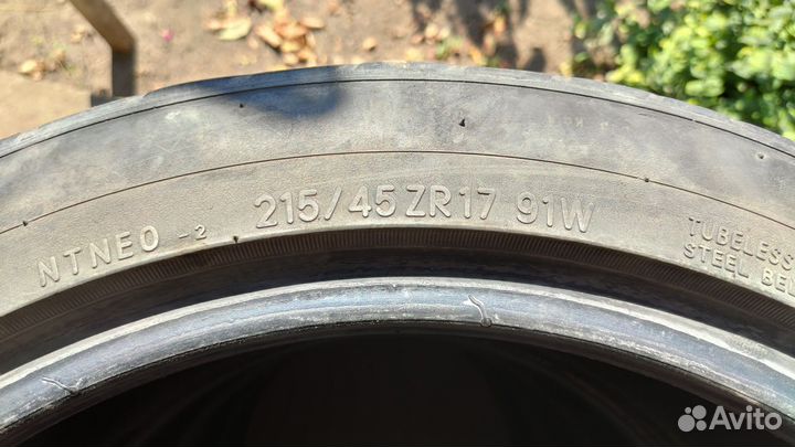 Nitto Neo Gen 215/45 R17