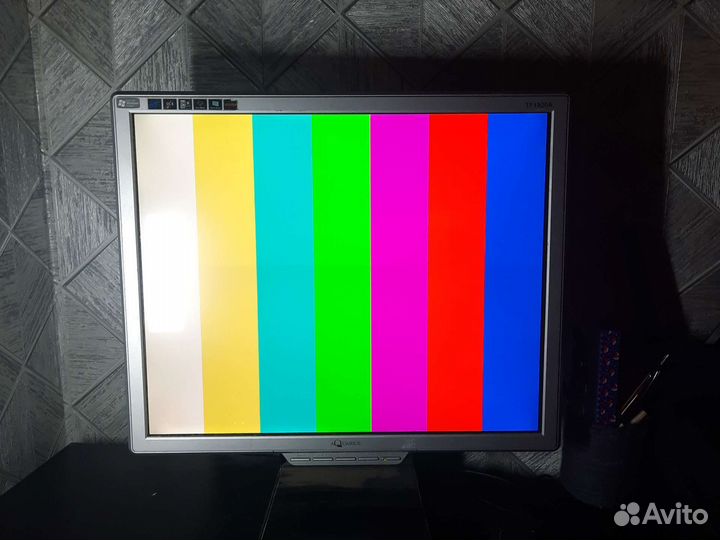 Монитор 19 aquarius