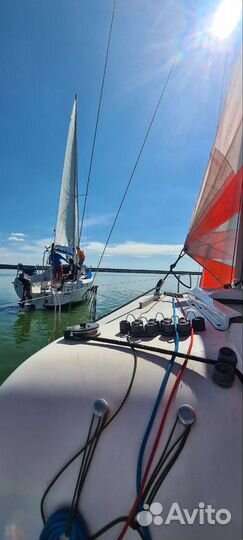 Прогулки на парусной яхте