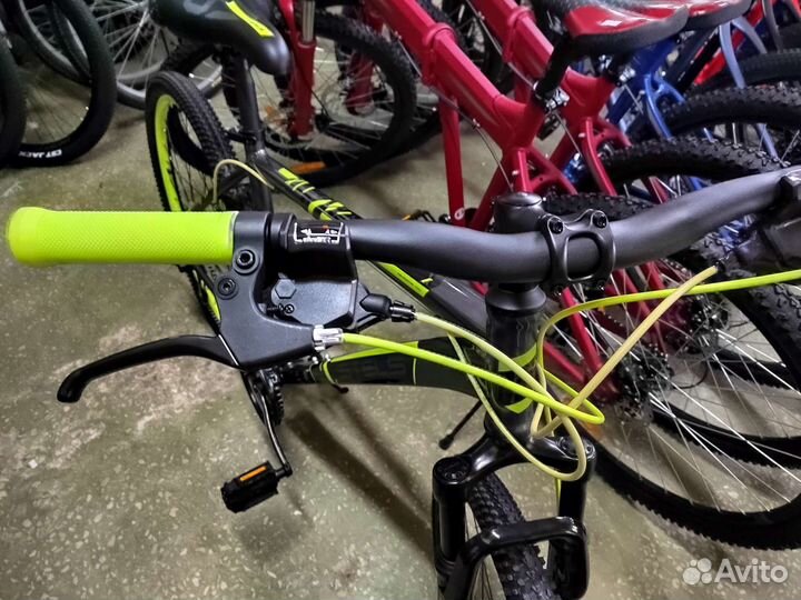 Велосипед 27.5 Stels 700