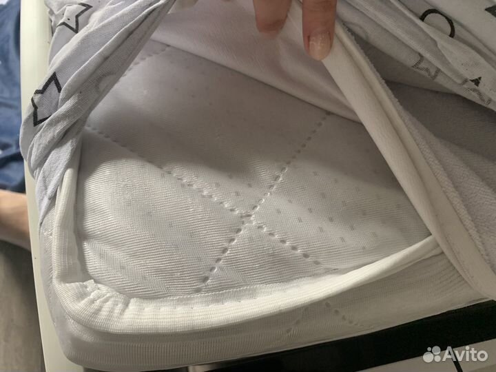 Детская кровать машина с матрасом