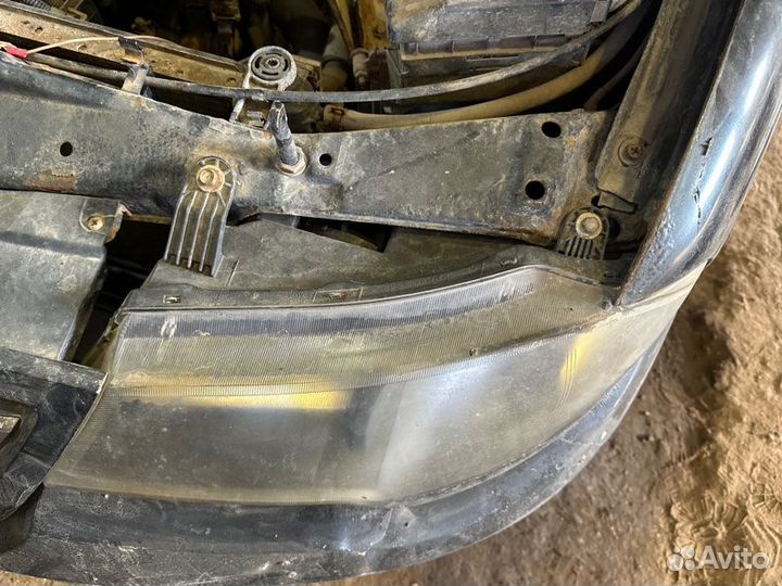 Фара левая Daewoo Nexia 1.6 F16D3 2011