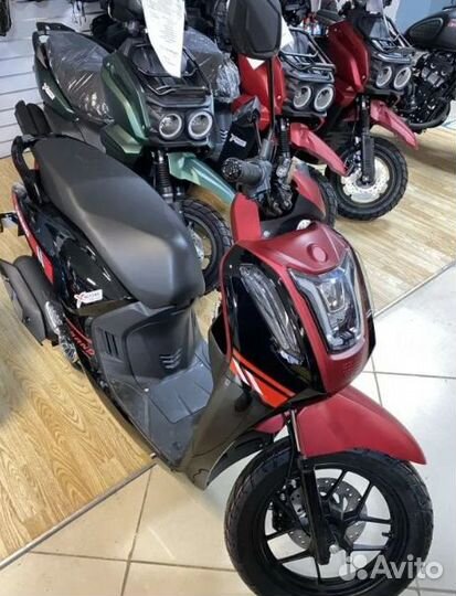 Скутер promax Vision 200(49)