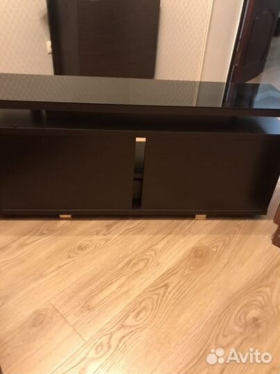 Подставка под телевизор