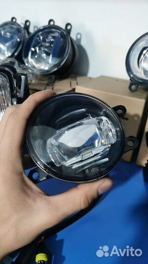 Противотуманные Фары Toyota hybbl