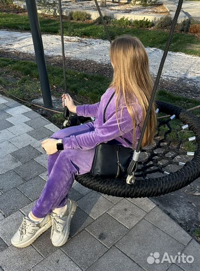 Велюровый костюм с джоггерами женский 44-46