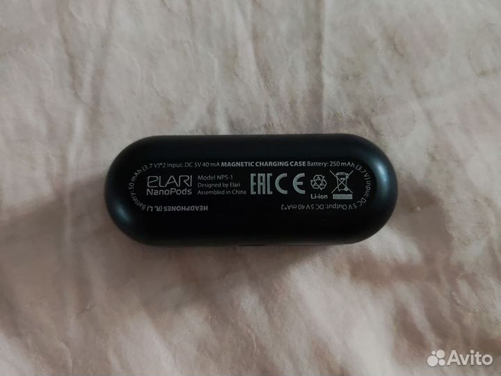 Кейс от наушников Elari NanoPods NPS-1