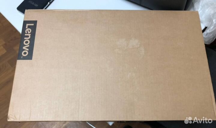Lenovo V15 IGL 82C3001N Cel N4020/4Gb/256Gb SSD/RU