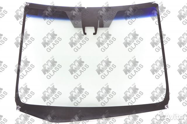 Лобовое стекло Toyota Voxy R80