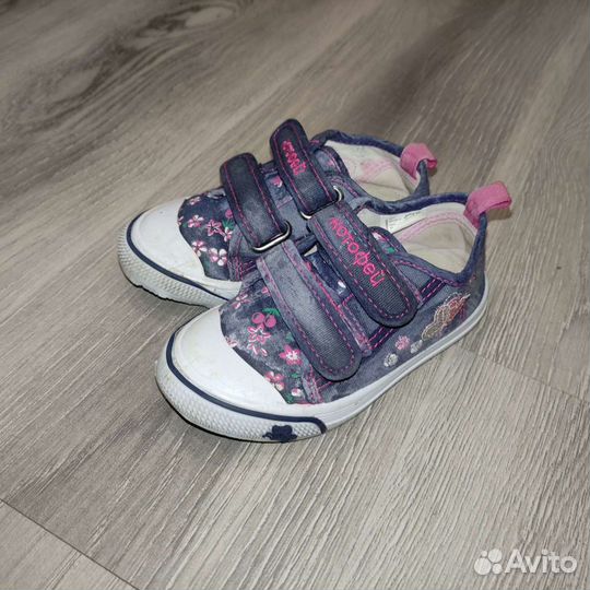 Кеды для девочки