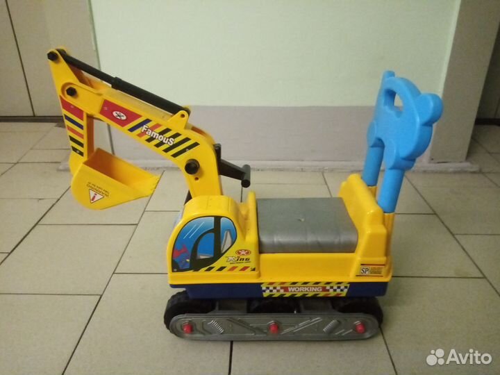 Продам детские самокаты