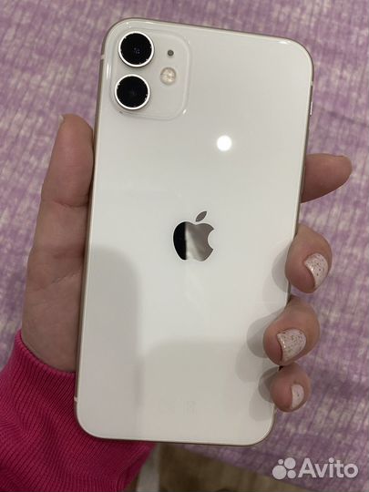iPhone 11 128