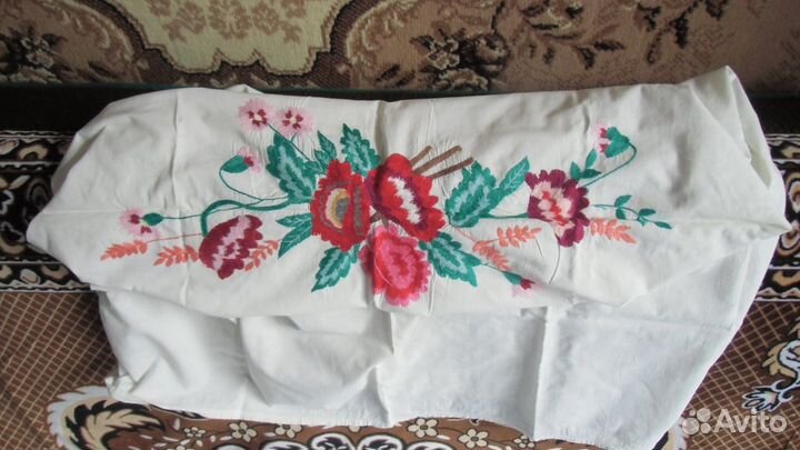 Шесть старинных наволочек
