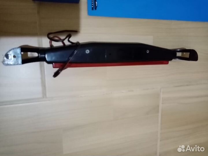 Стоп-сигнал дополнительный 