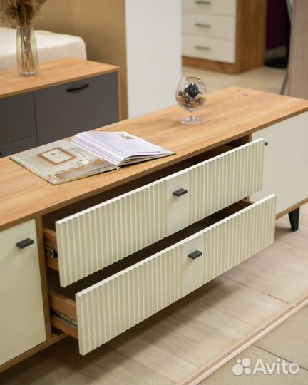 Тумба под тв Парус 10