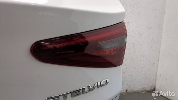 Щеткодержатель Alfa Romeo Stelvio 2016, 2019