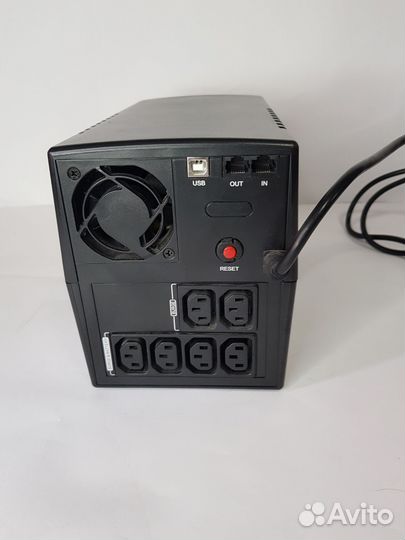 Ибп CyberPower UT2200EI(2 шт,новые )