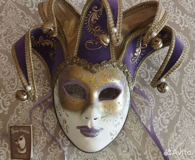 Венецианская маска