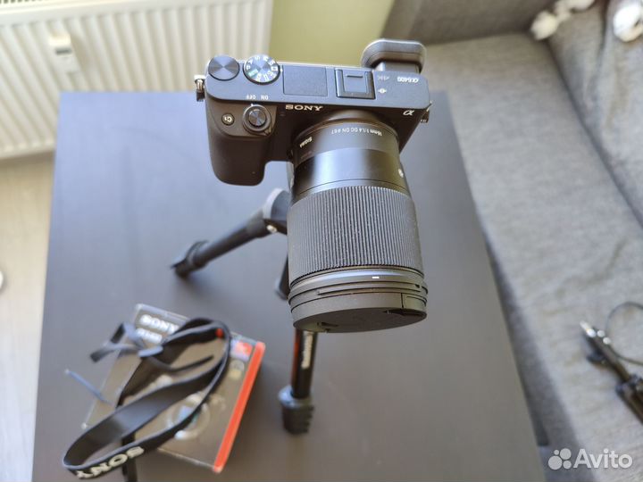 Фотоаппарат sony a6400 (пробег 25 фото)