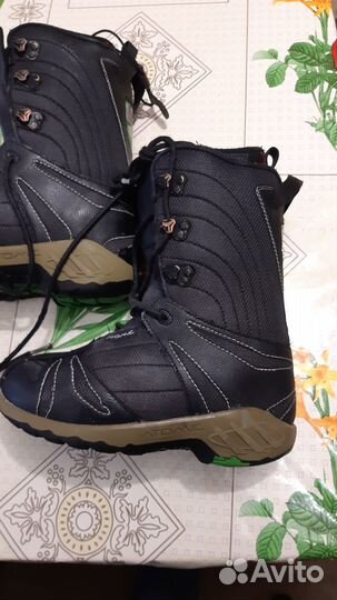 Ботинки для сноуборда Atomic