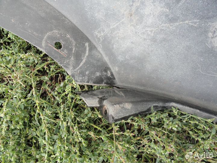 Бампер задний Киа Каренс 06-11г