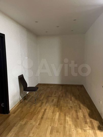 1-к. квартира, 54 м², 15/17 эт.