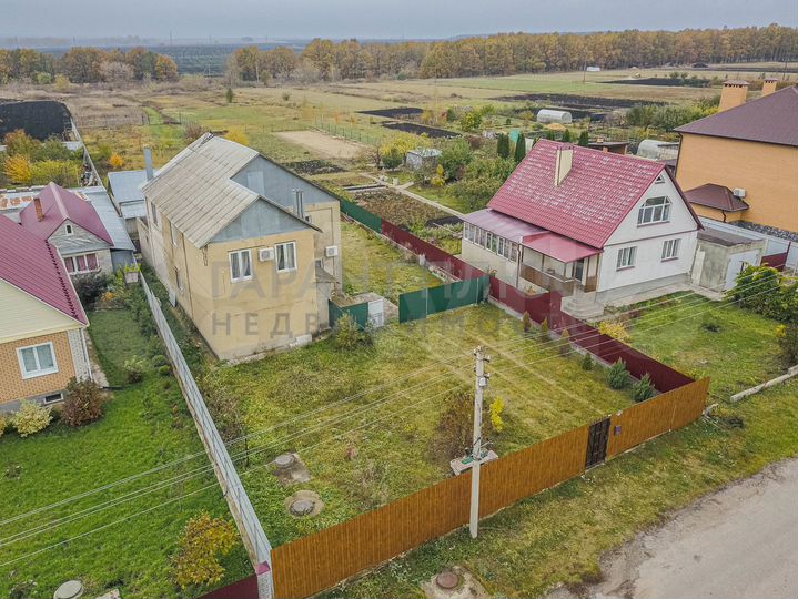 Коттедж 267,8 м² на участке 25 сот.