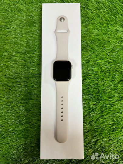 Apple Watch SE 2 40mm 2023 Starlight, S/M