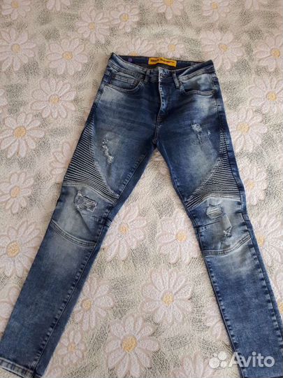 Джинсы мужские