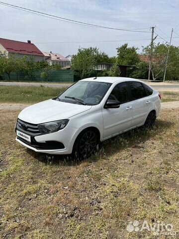 LADA Granta 1.6 МТ, 2019, 190 000 км