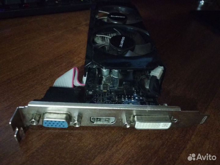Видеокарта gigabyte nvidia GeForce GT 430 1гб DDR3