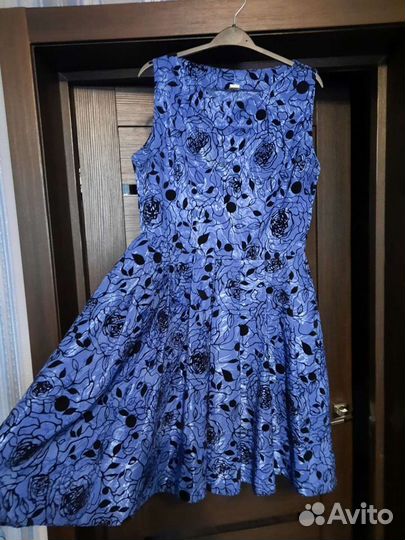 Платье синего цвета