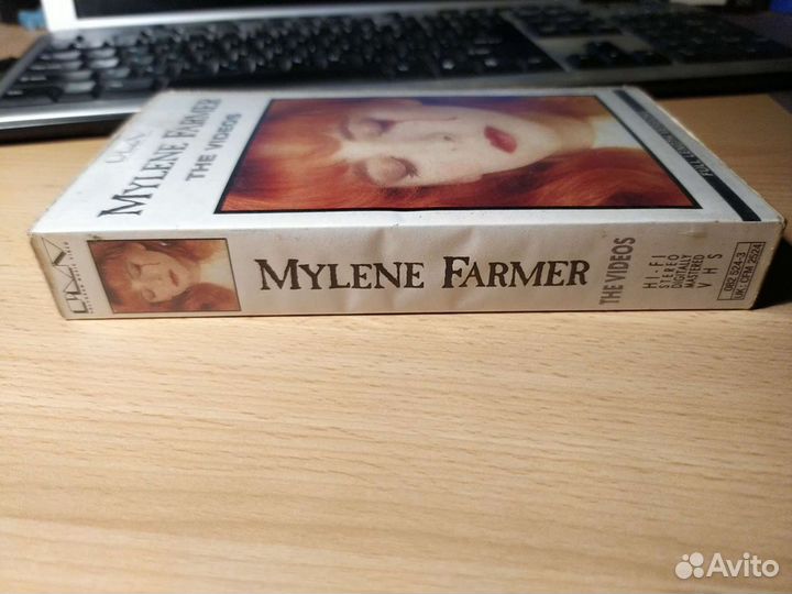 Видеокассета VHS Милен Фармер