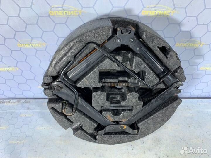 Домкрат Opel Astra J