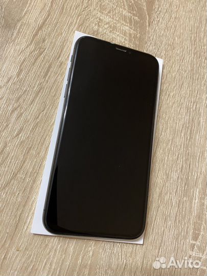 iPhone X, 64 ГБ