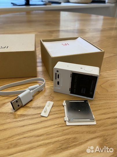 Экшн камера xiaomi yi 4k