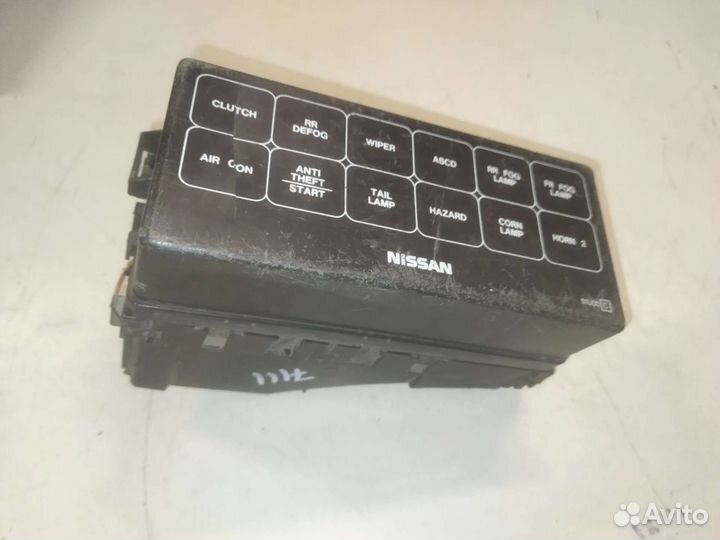 Блок предохранитель Nissan Maxima A32